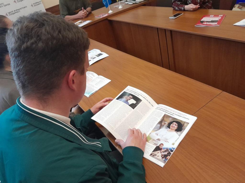 Ключову роль для журналістів під час війни відіграє фактчекінг: зустріч медійників і студентів у Львові 2