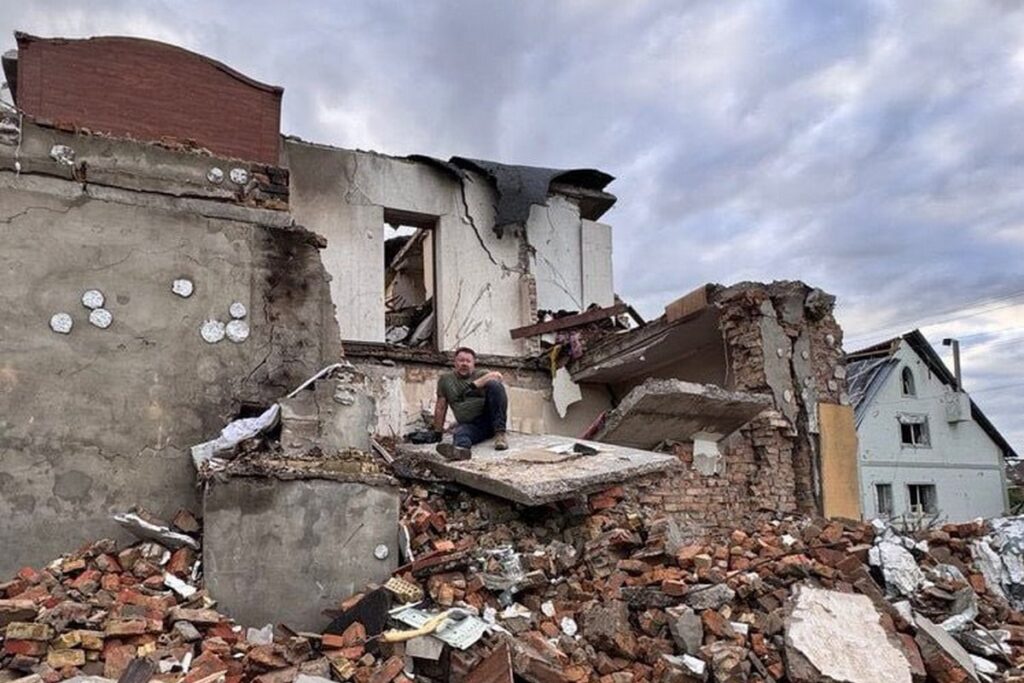 Ракетою знищено будинок гендиректора «5 каналу» Володимира Мжельського