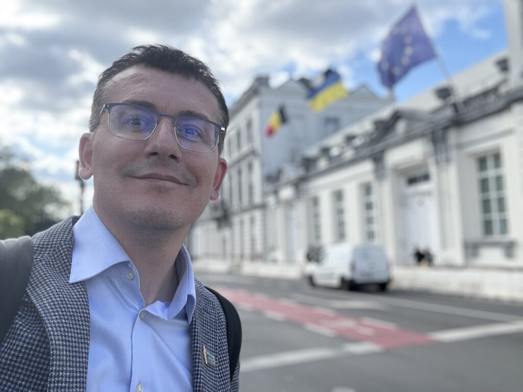 «Завдяки вам Україна звучить», – привітання з Днем журналіста від голови НСЖУ
