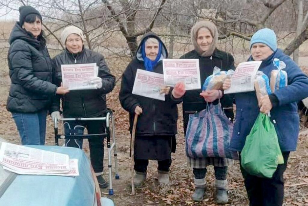 Газета прикордоння: у Великобурлуцькій громаді цінують друковане слово 4