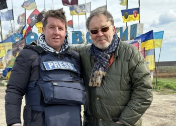 Французькі журналісти розповіли про стійкість українців та необхідність підтримки України у фільмі «Трамп і Путін: вони хочуть вбити Європу»