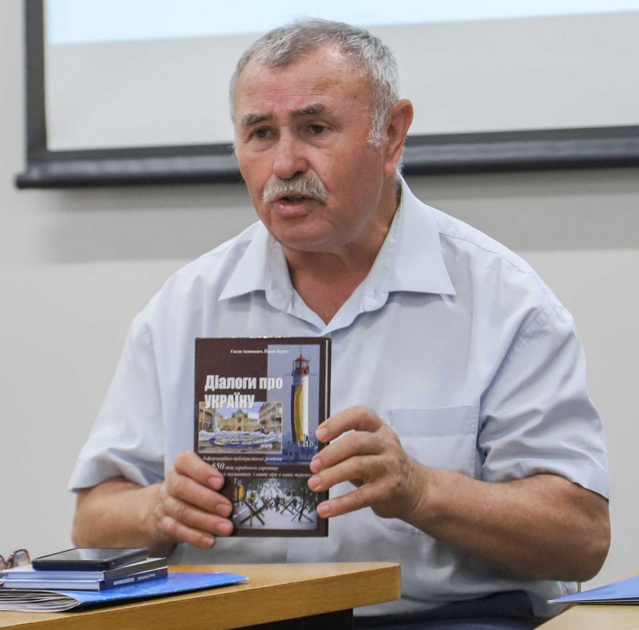 На передовій інформаційного спротиву: одеські журналісти отримали нагороди НСЖУ 21 На передовій інформаційного спротиву: одеські журналісти отримали нагороди НСЖУ 4