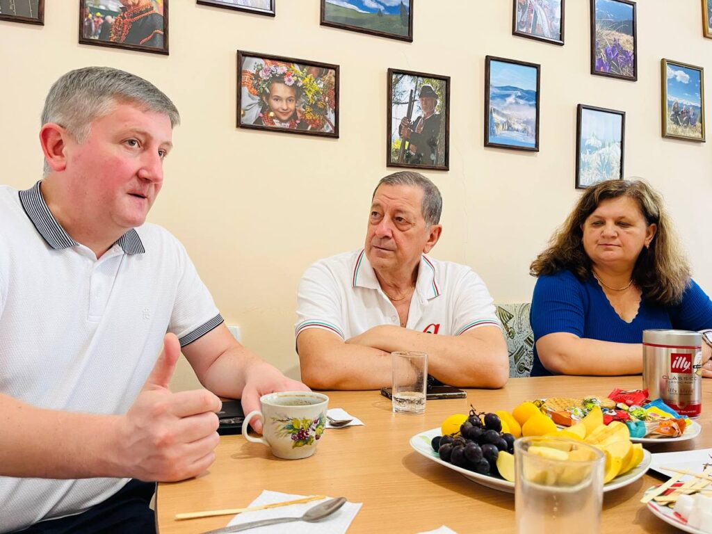 Волонтери італійської асоціації  «Anteas Alessandria» привезли в Івано-Франківський ЦЖС гуманітарну допомогу 4