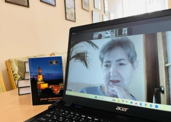 Мандрівки позитивно впливають на ментальне здоров’я журналістів: у коворкінгу Івано-Франківського Центру журналістської солідарності відбулася зустріч із журналістами-ВПО