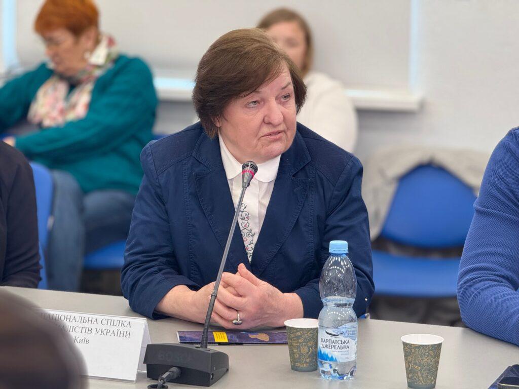 Розв’язати конфлікт без розколу: досвід Національної спілки журналістів України 3