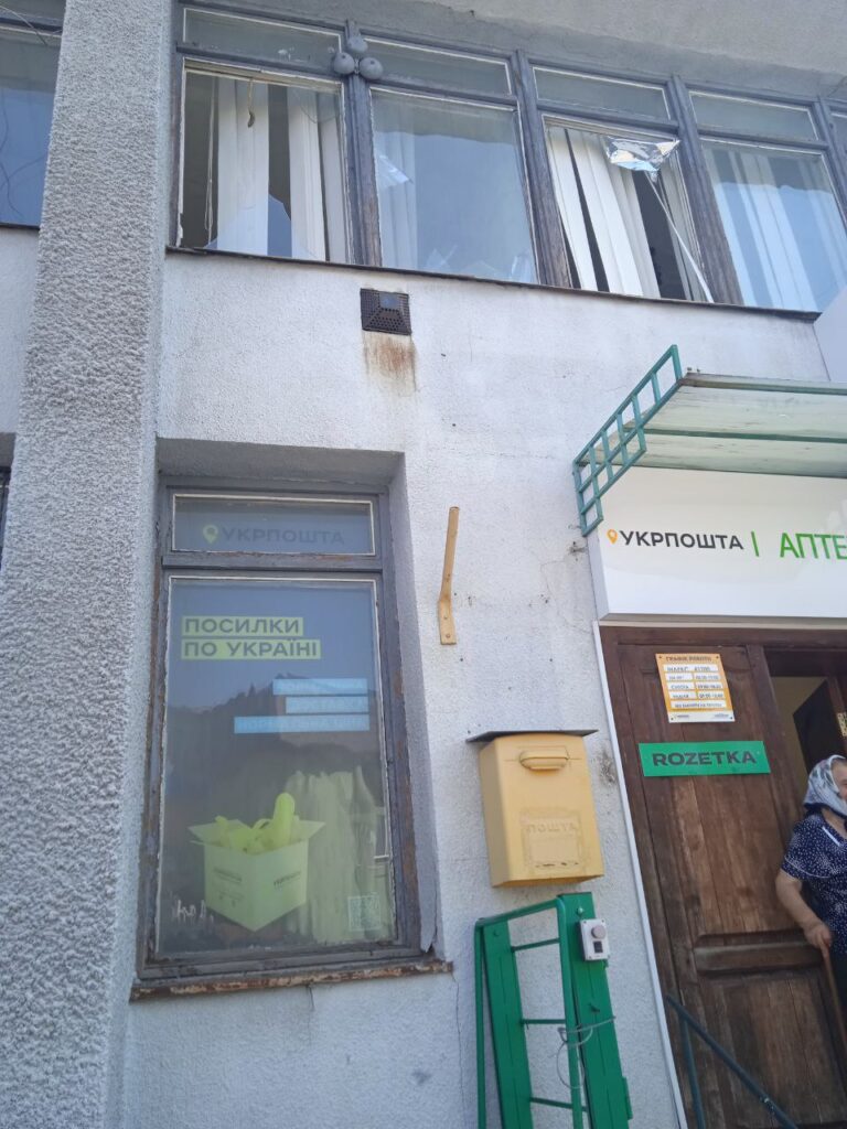 Буринські журналісти вдруге опинилися під ворожим ударом 19 Буринські журналісти вдруге опинилися під ворожим ударом 2