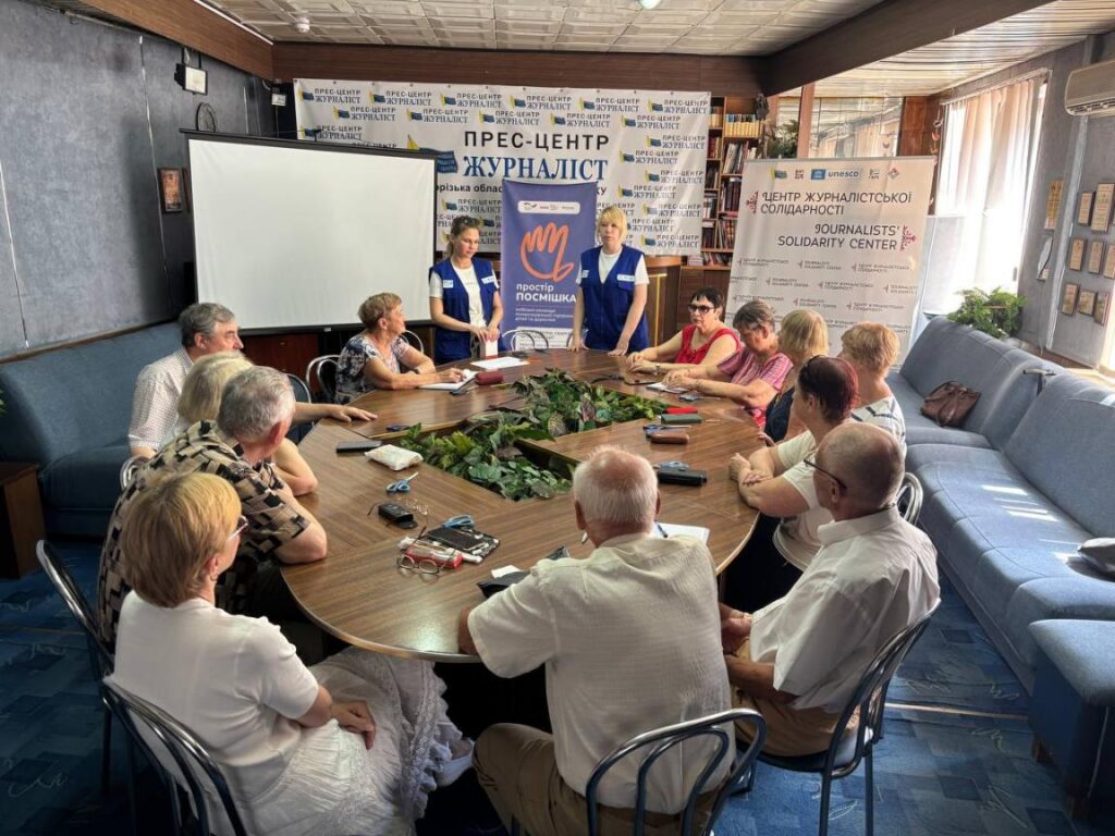 Арт-терапія для запорізьких медійників: ляльки-мотанки допомагають знайти внутрішній спокій і силу 1