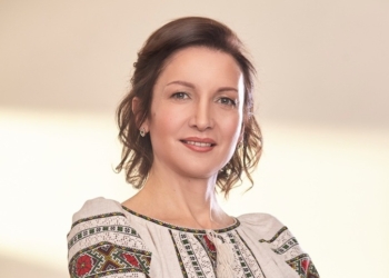 У творчій спілці журналістів поповнення: засновницю ТОВ «Калина фільм» Галину Храпко рекомендували в НСЖУ медійники-доброчинці