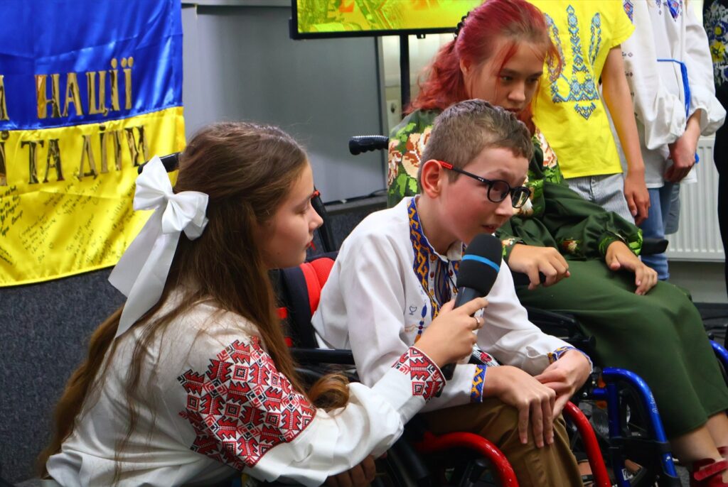 Сила, що єднає серця: як діти та герої створили історію, яка надихає Україну 11