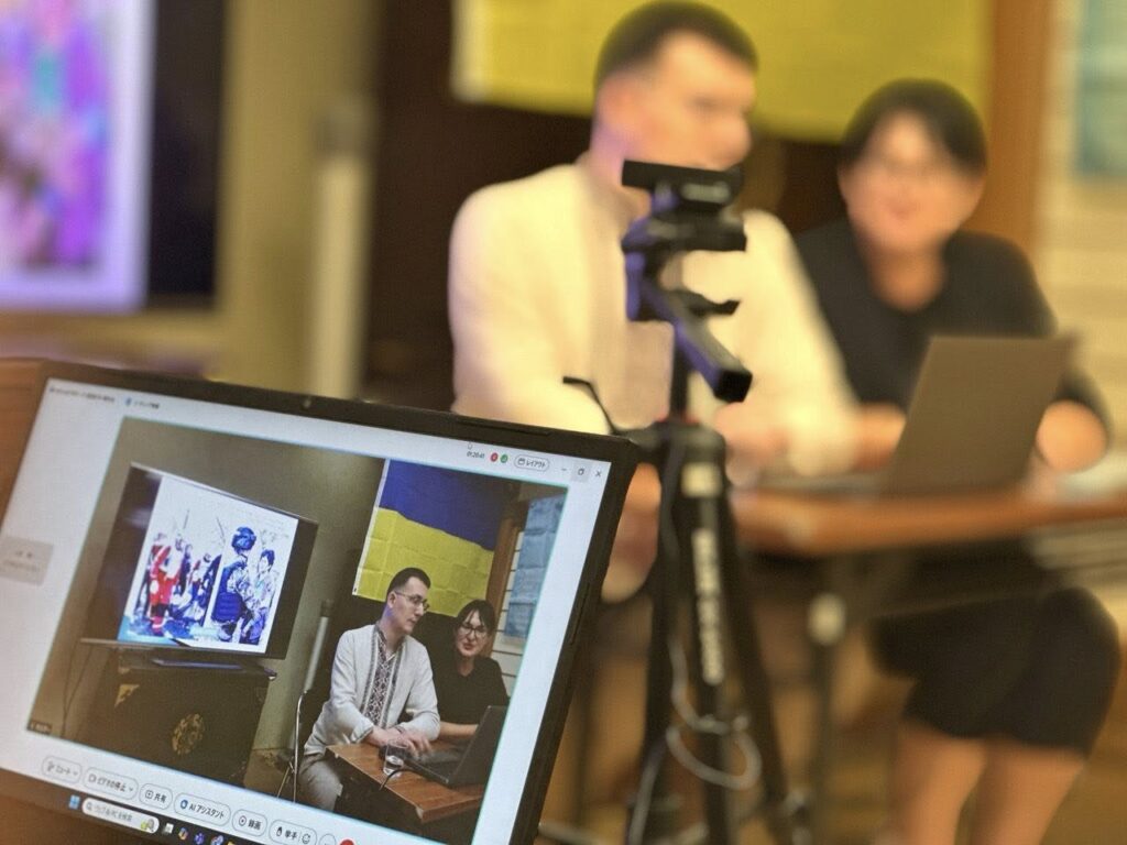 Українські журналісти розповіли в Токіо про воєнні злочини РФ та загрозу ЗАЕС 24 Українські журналісти розповіли в Токіо про воєнні злочини РФ та загрозу ЗАЕС 7