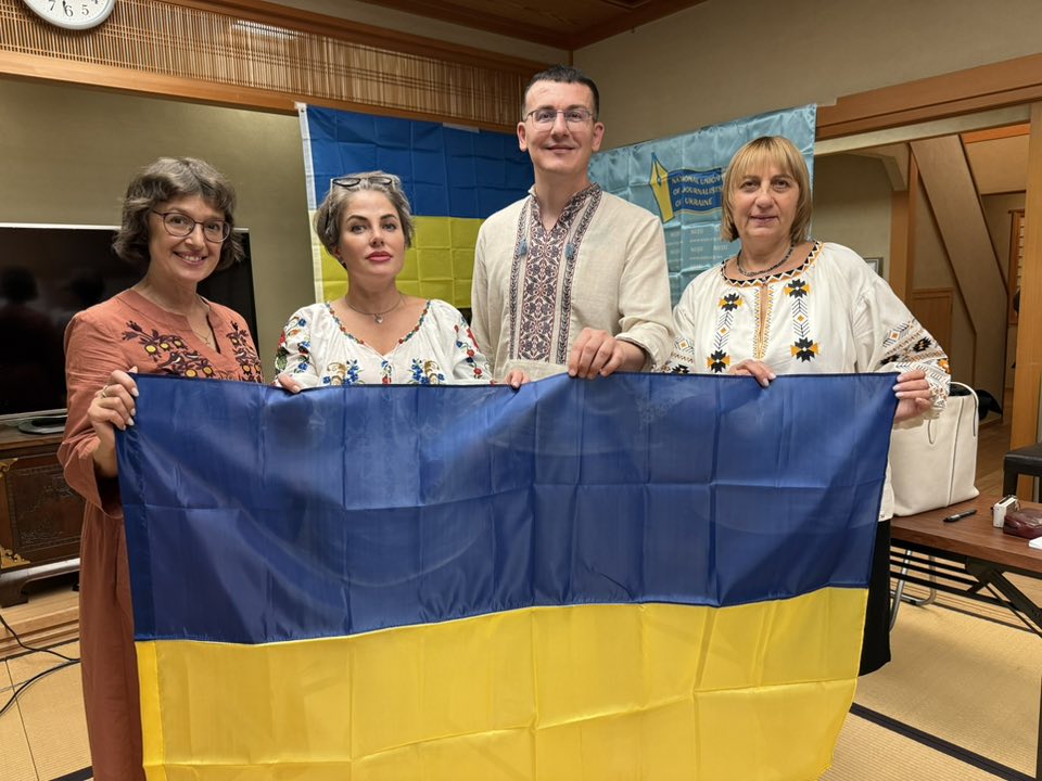 Українські журналісти розповіли в Токіо про воєнні злочини РФ та загрозу ЗАЕС 18 Українські журналісти розповіли в Токіо про воєнні злочини РФ та загрозу ЗАЕС 1