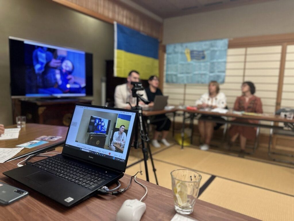Українські журналісти розповіли в Токіо про воєнні злочини РФ та загрозу ЗАЕС 22 Українські журналісти розповіли в Токіо про воєнні злочини РФ та загрозу ЗАЕС 5