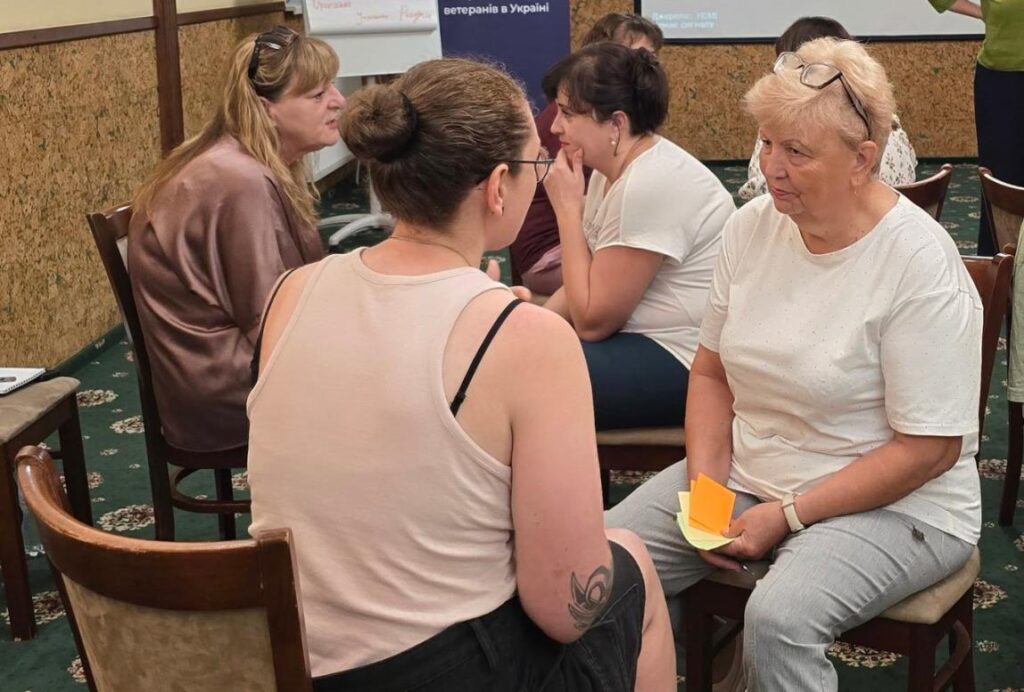 Як медійникам вдосконалювати психологічну стійкість у стані підвищеної уваги та емоційної мобілізації: тренінг у Чернівцях 3
