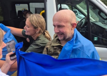 Нарешті на волі: українські журналісти Дмитро Хилюк і Марк Каліуш повернулися з російського полону