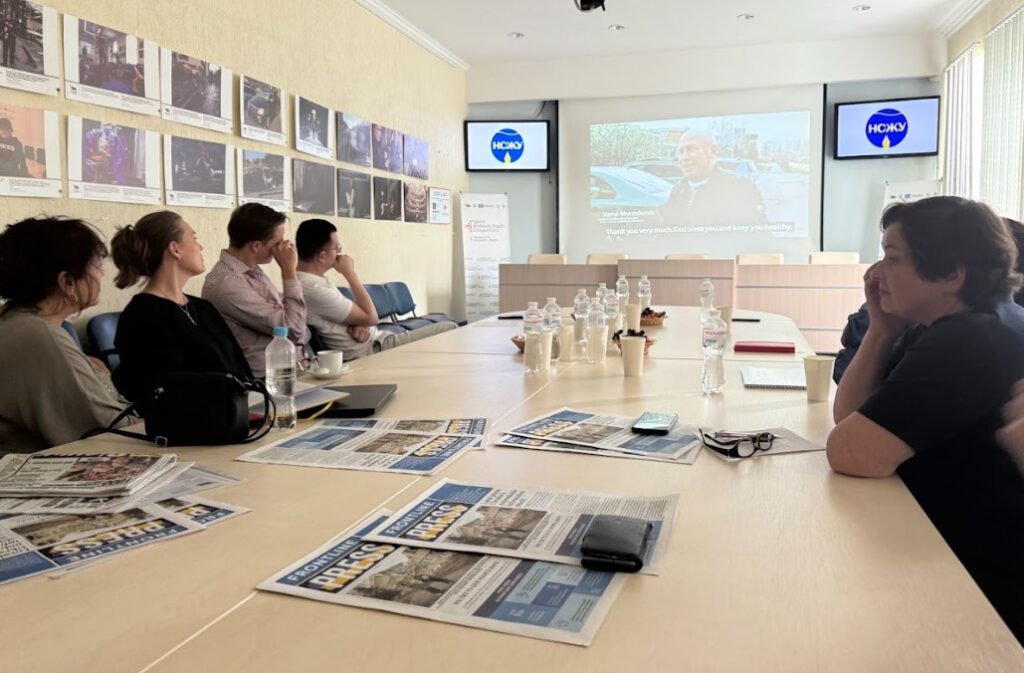Історії прифронтових журналістів мають бути почуті: візит виконавчої директорки Free Press Unlimited Рут Кроненбург до НСЖУ 20 Історії прифронтових журналістів мають бути почуті: візит виконавчої директорки Free Press Unlimited Рут Кроненбург до НСЖУ 3