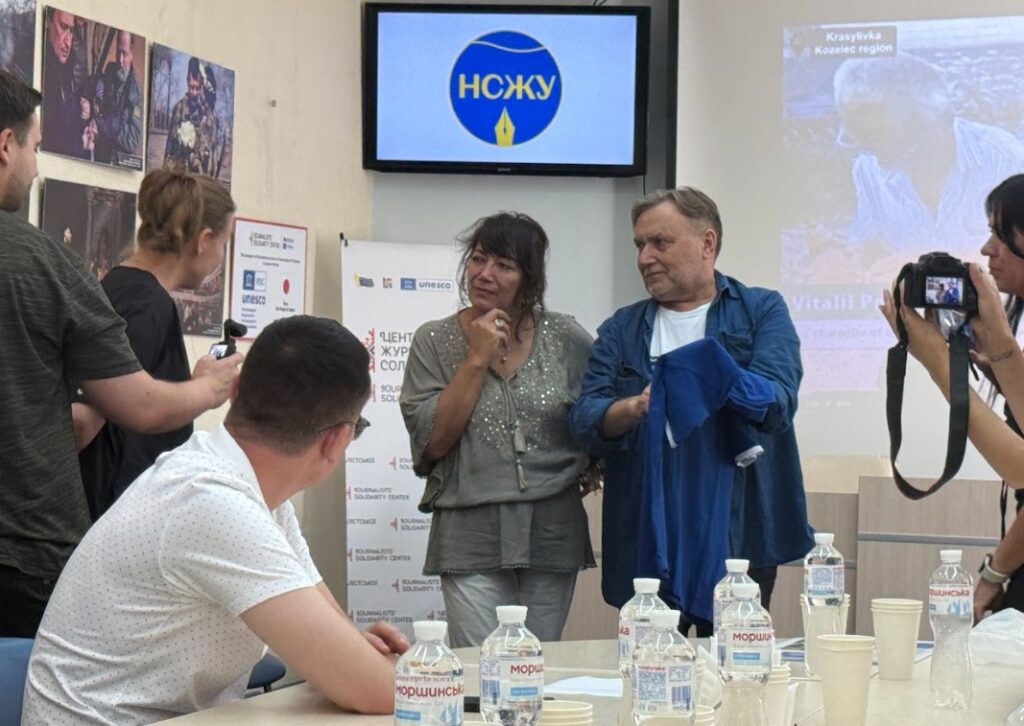 Історії прифронтових журналістів мають бути почуті: візит виконавчої директорки Free Press Unlimited Рут Кроненбург до НСЖУ 24 Історії прифронтових журналістів мають бути почуті: візит виконавчої директорки Free Press Unlimited Рут Кроненбург до НСЖУ 7