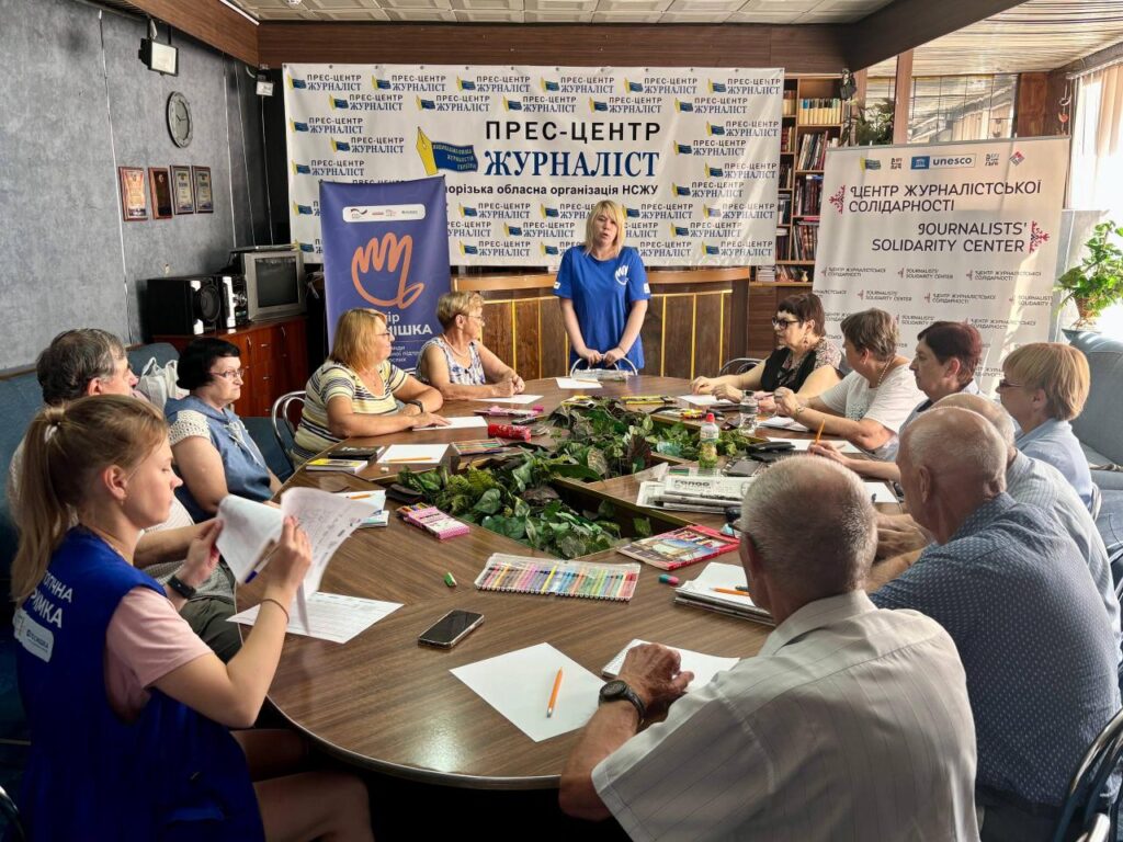 Малювання підсвідомого лікує психологічні проблеми: у Запорізькому ЦЖС хочуть створити виставку нейромалюнків