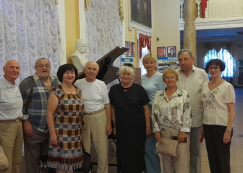 Пам’ять не обмежується словами: запорізькі медійники під час творчого дійства долучилися до збору коштів на потреби ЗСУ