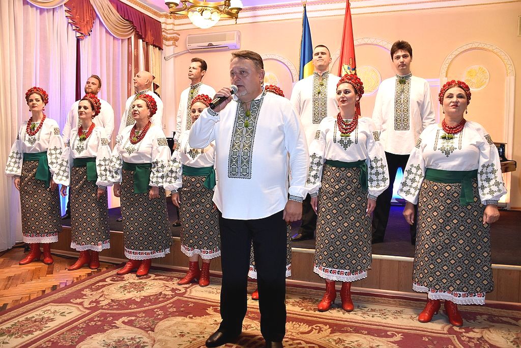 Пам’ять не обмежується словами: запорізькі медійники під час творчого дійства долучилися до збору коштів на потреби ЗСУ 18 Пам’ять не обмежується словами: запорізькі медійники під час творчого дійства долучилися до збору коштів на потреби ЗСУ 1