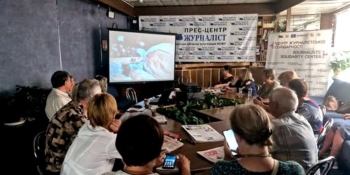 На засіданні секретаріату Запорізької обласної організації НСЖУ вітали нове поповнення в спілчанській сім’ї 17 На засіданні секретаріату Запорізької обласної організації НСЖУ вітали нове поповнення в спілчанській сім’ї