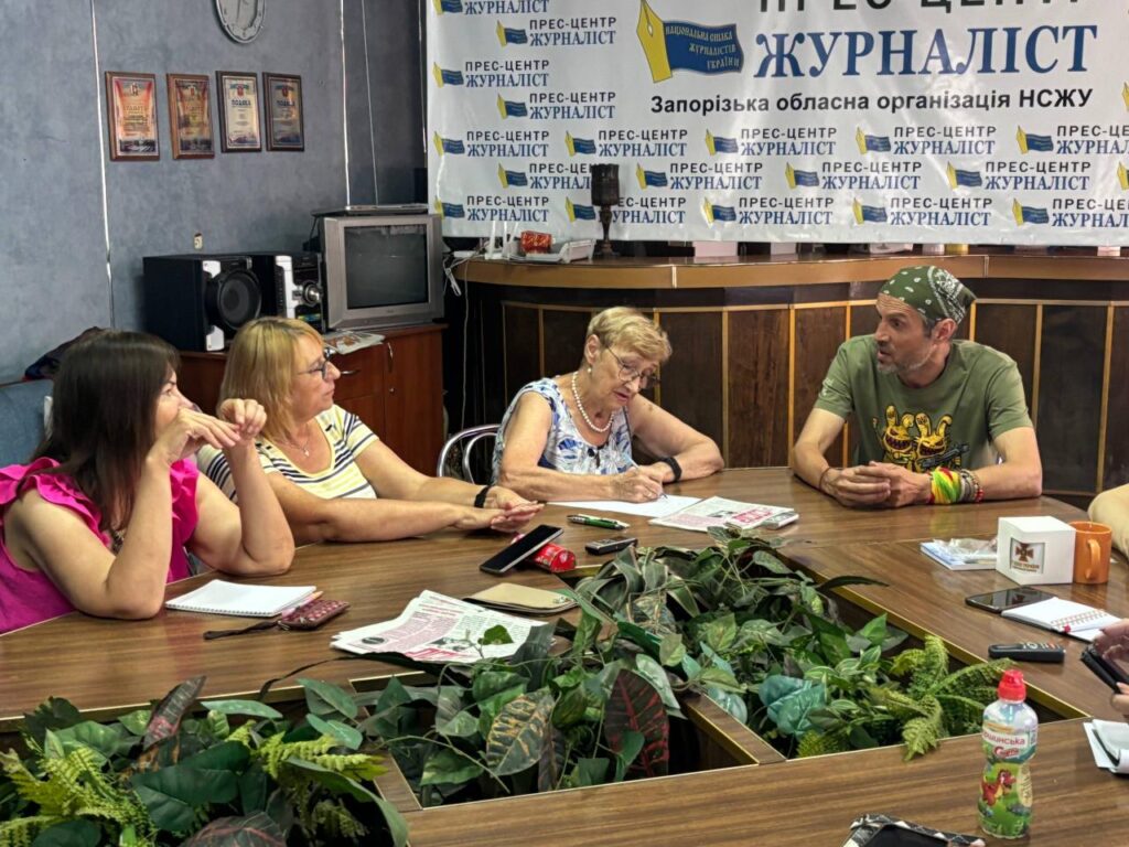 Журналіст Тарас Василенко: «Почуття власного обов’язку – ти мусиш захищати свою землю, свою сім’ю – допомагає долати страх і воювати» 5