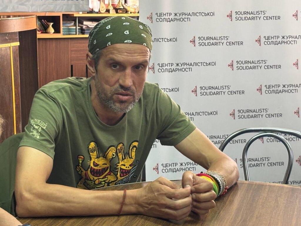 Журналіст Тарас Василенко: «Почуття власного обов’язку – ти мусиш захищати свою землю, свою сім’ю – допомагає долати страх і воювати»