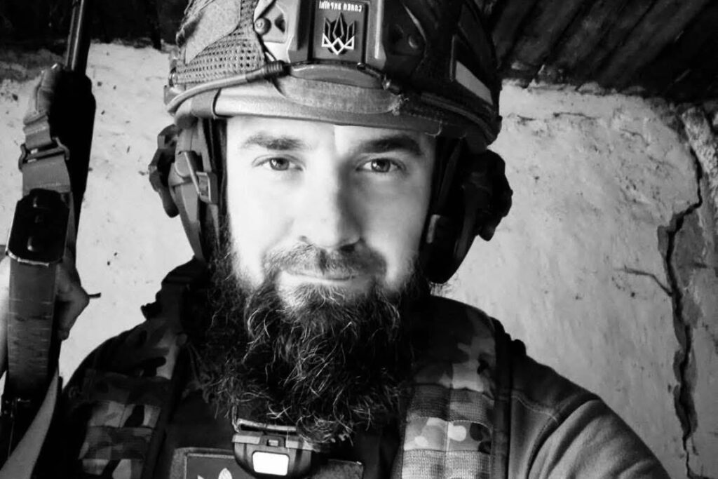 Загинув телевізійник і воїн Денис Пономаренко