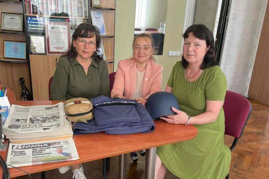 «Долучилися до небесного воїнства»: в Черкасах вшанували полеглих журналістів 1