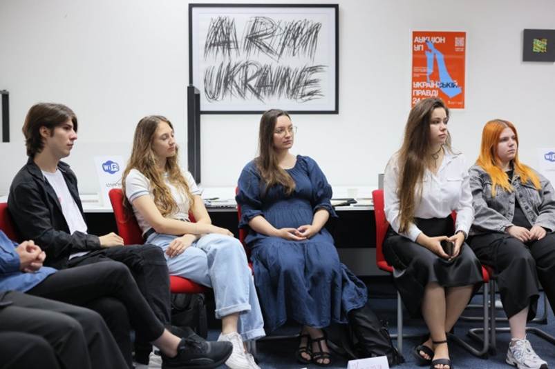 «Українська правда» оголосила набір до Школи журналістики 18 «Українська правда» оголосила набір до Школи журналістики 1
