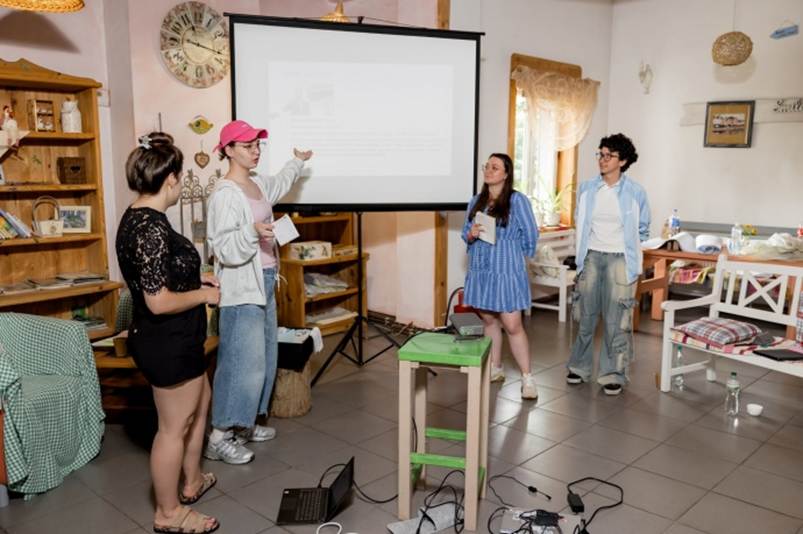 «Українська правда» оголосила набір до Школи журналістики 20 «Українська правда» оголосила набір до Школи журналістики 3