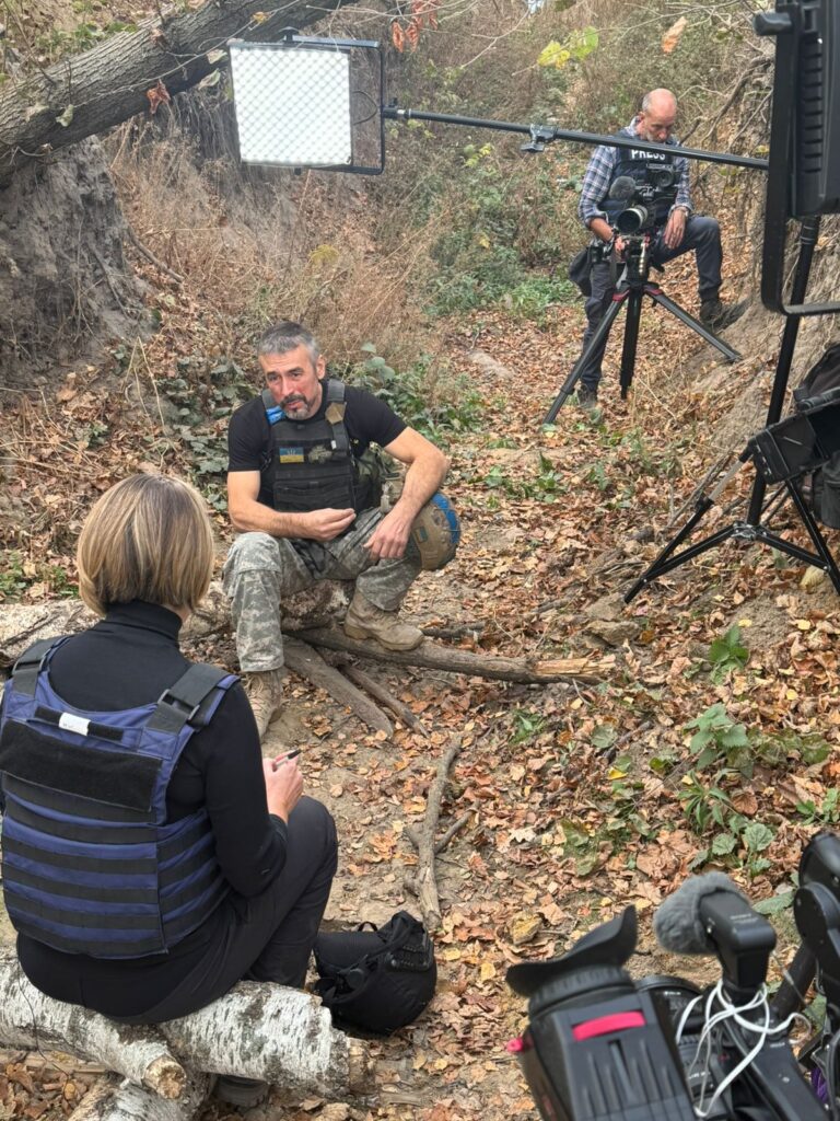 Журналіст Руслан Ганущак, чиї кадри стали доказами у справах Майдану, тепер сам став частиною історії 25 Журналіст Руслан Ганущак, чиї кадри стали доказами у справах Майдану, тепер сам став частиною історії 8