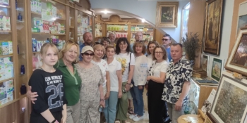 Дім «Щедрика», фармація «на дотик», кава… з часником, дивовижна історія Поділля: вінницький ретрит для медійників