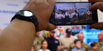 Діти і ветерани створили спільні телепрограми: у Києві показали результати проєкту «Пліч-о-пліч» 22 Діти і ветерани створили спільні телепрограми: у Києві показали результати проєкту «Пліч-о-пліч»