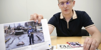 «Газети – джерело надії серед фейкових новин», – голова НСЖУ Сергій Томіленко в інтерв’ю «Kyodo News» 23 Голова Національної спілки журналістів України Сергій Томіленко 10 вересня 2025 року розповідає в штаб-квартирі Kyodo News у Токіо про репортерську діяльність на передовій російської війни проти України