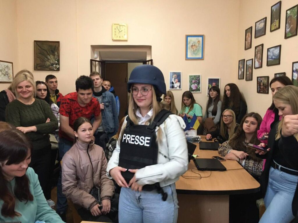 Герої без зброї. Як Центр журналістської солідарності гуртує лідерів медіа та допомагає прифронтовим регіонам 1
