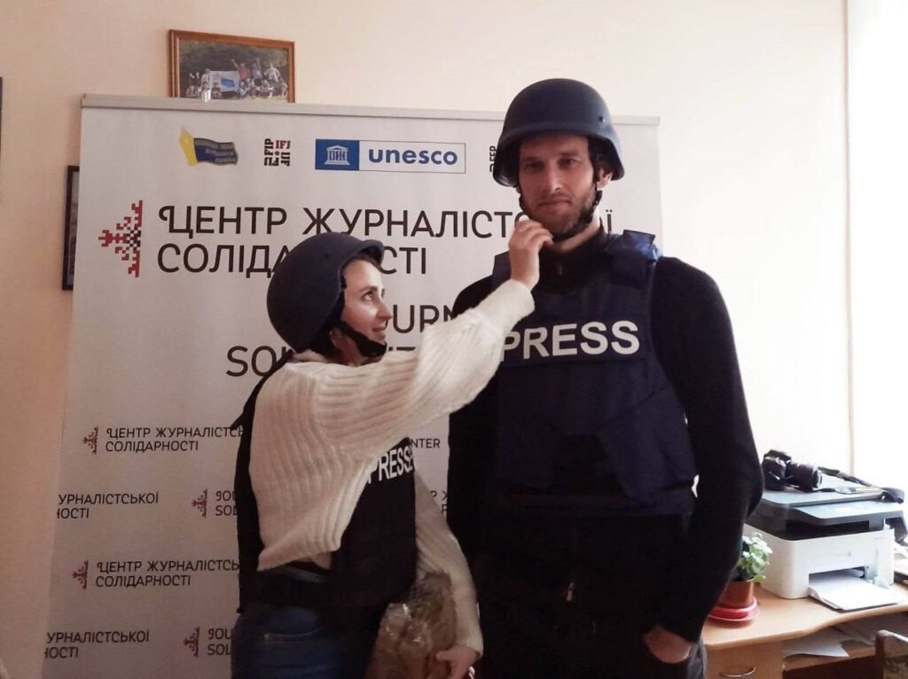Герої без зброї. Як Центр журналістської солідарності гуртує лідерів медіа та допомагає прифронтовим регіонам 2
