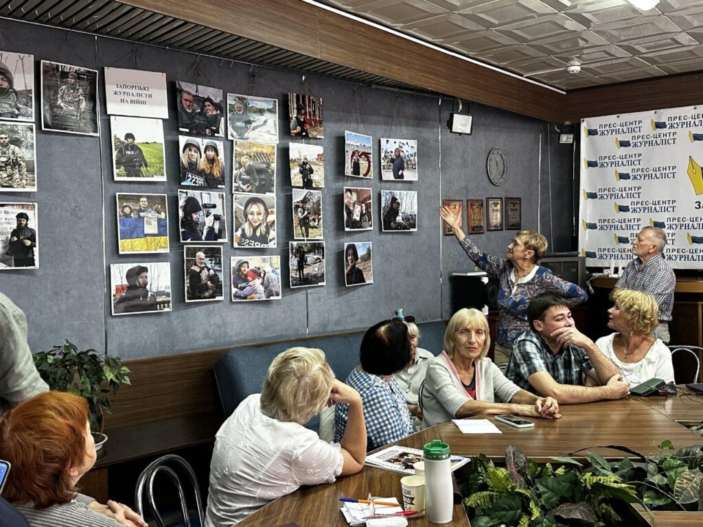 Символ пам'яті та надії: у Запоріжжі презентували книгу «7 днів на білому світі» загиблого журналіста Олега Шемчука 22 Символ пам'яті та надії: у Запоріжжі презентували книгу «7 днів на білому світі» загиблого журналіста Олега Шемчука 5