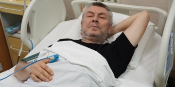 «Ця газета вкрай потрібна жителям Лимана», – лікар, який через удар російського дрона втратив ногу, в реанімації турбується про виживання локального видання 5 Олександр Пасічник про «Зорю»: як газета єднає лиманців від Лимана до Канади