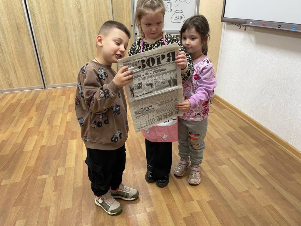 Олександр Пасічник про «Зорю»: як газета єднає лиманців від Лимана до Канади 21 Олександр Пасічник про «Зорю»: як газета єднає лиманців від Лимана до Канади 4
