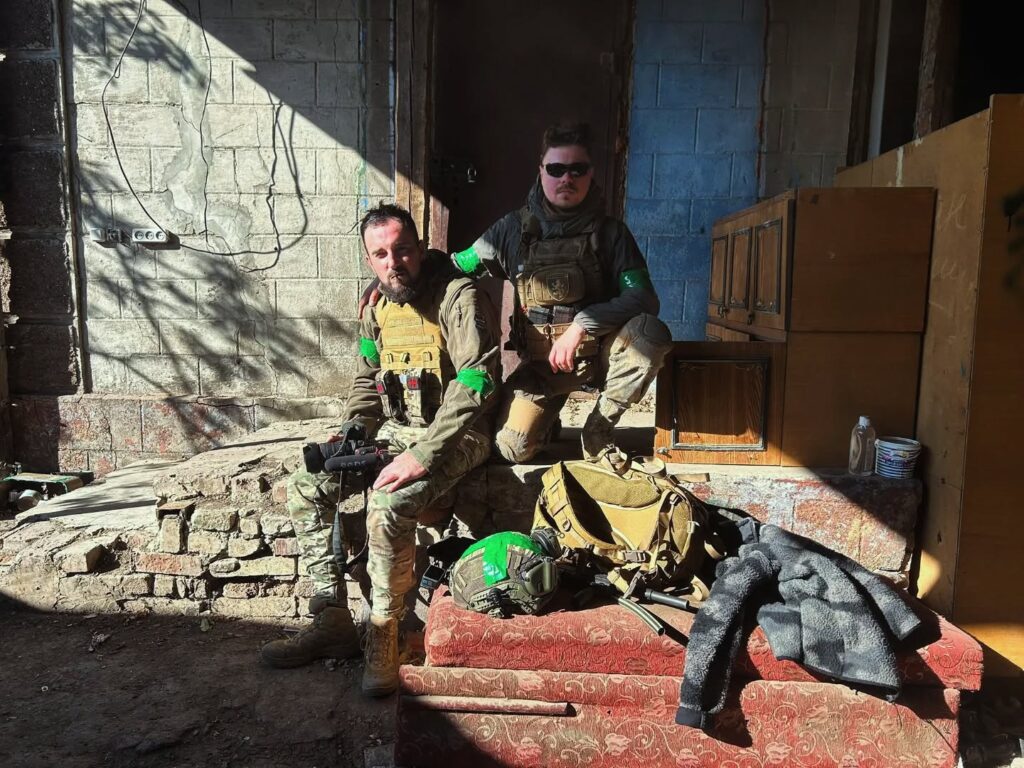 Пресофіцер Олег Петрасюк збив FPV-дрон, який полював на нідерландську журналістку 18 Пресофіцер Олег Петрасюк збив FPV-дрон, який полював на нідерландську журналістку 1