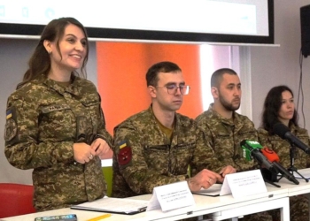 Немає такого надважливого, щоби за це ризикувати життям: поради медійникам від військових