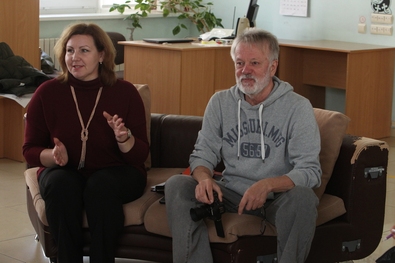 Професія ≠ Я: як журналістам не злитися з професійною роллю й зберегти себе? 24 Професія ≠ Я: як журналістам не злитися з професійною роллю й зберегти себе? 7