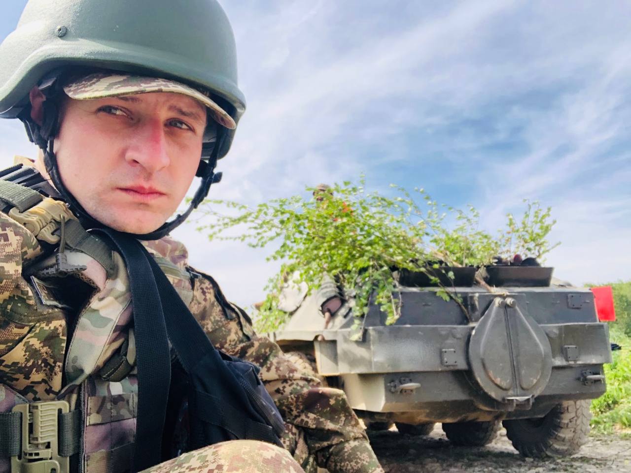 «Обов’язково повернуся в медіа», – Андрій Левків, член НСЖУ, офіцер 50-го полку імені полковника Семена Височана 17 «Обов’язково повернуся в медіа», – Андрій Левків, член НСЖУ, офіцер 50-го полку імені полковника Семена Височана