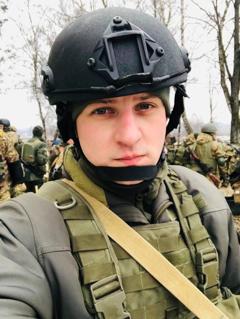 «Обов’язково повернуся в медіа», – Андрій Левків, член НСЖУ, офіцер 50-го полку імені полковника Семена Височана 24 «Обов’язково повернуся в медіа», – Андрій Левків, член НСЖУ, офіцер 50-го полку імені полковника Семена Височана 7