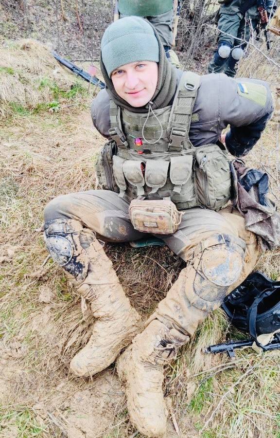 «Обов’язково повернуся в медіа», – Андрій Левків, член НСЖУ, офіцер 50-го полку імені полковника Семена Височана 25 «Обов’язково повернуся в медіа», – Андрій Левків, член НСЖУ, офіцер 50-го полку імені полковника Семена Височана 8