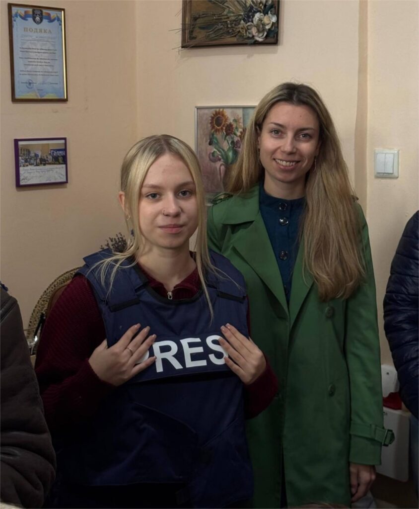 Це ще більше надихнуло стати журналістом: в Івано-Франківському ЦСЖ відбулася зустріч із майбутніми медійниками 20 Це ще більше надихнуло стати журналістом: в Івано-Франківському ЦСЖ відбулася зустріч із майбутніми медійниками 3