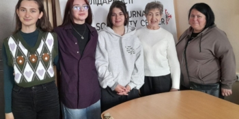 Підтримка колег у складні часи: до Івано-Франківського Центру журналістської солідарності завітали медійники-ВПО з Півдня України