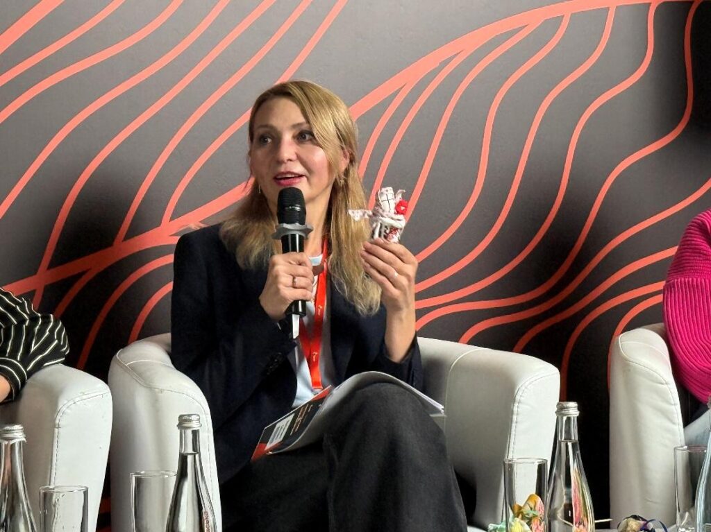 Телефони, які мовчать... Про полонених журналістів говорили на Donbas Media Forum 19 Телефони, які мовчать... Про полонених журналістів говорили на Donbas Media Forum 2