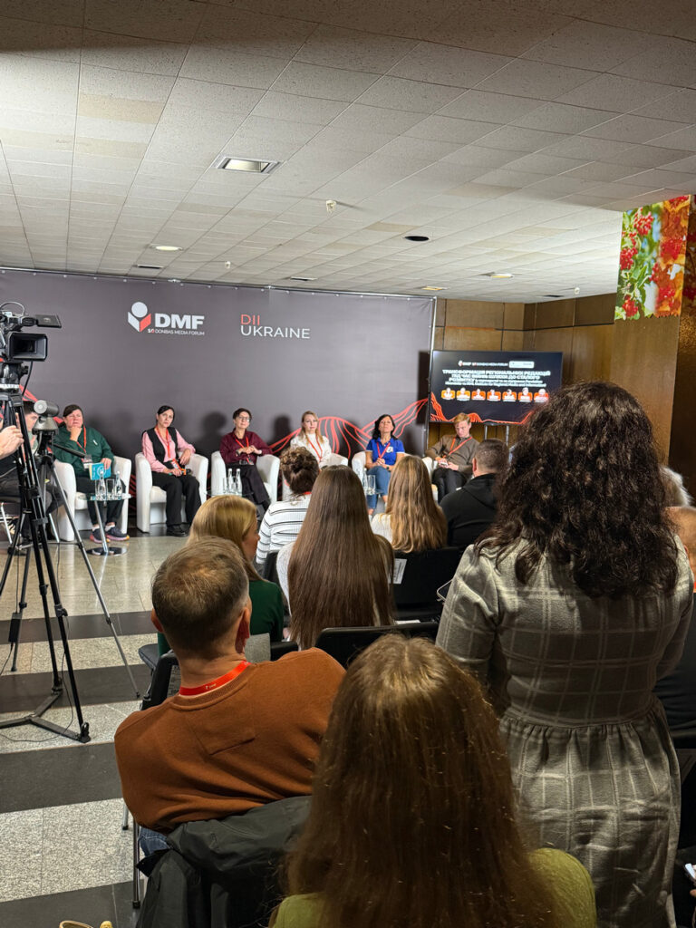 Другий день Donbas Media Forum-2025: Як побудувати фінансову стійкість та зменшити залежність від донорських коштів? 20 Другий день Donbas Media Forum-2025: Як побудувати фінансову стійкість та зменшити залежність від донорських коштів? 3