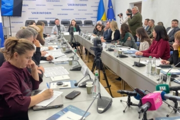 У Києві презентували посібниĸ реĸомендацій з медіаграмотності